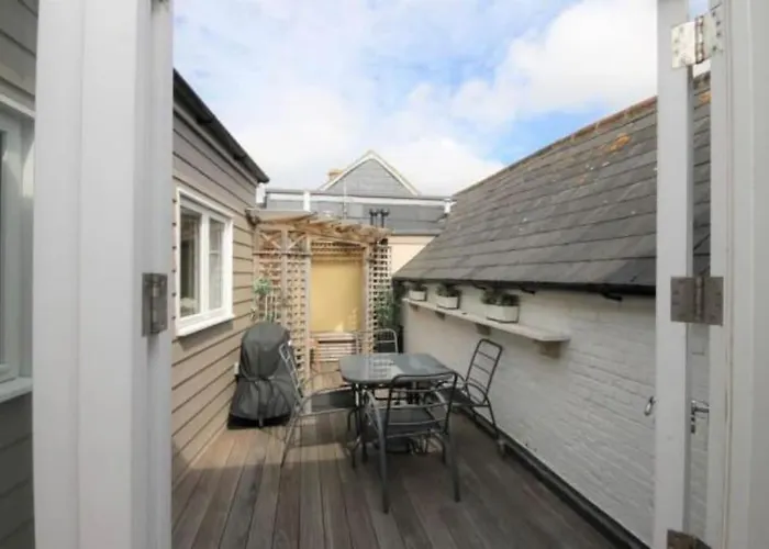 Apartment With Roof Terrace - Centre Of Yarmouth