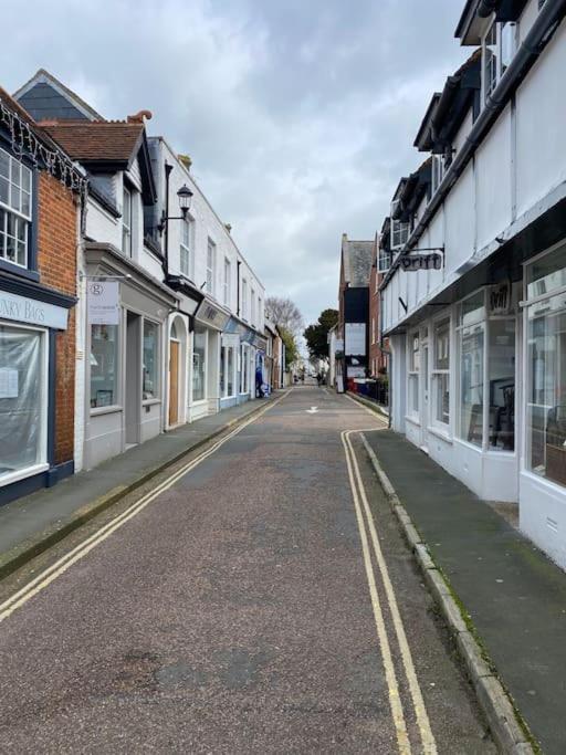 With Roof Terrace - Centre Of Yarmouth Yarmouth (Isle Of Wight)