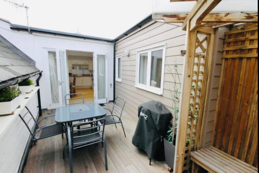 Apartment With Roof Terrace - Centre Of Yarmouth